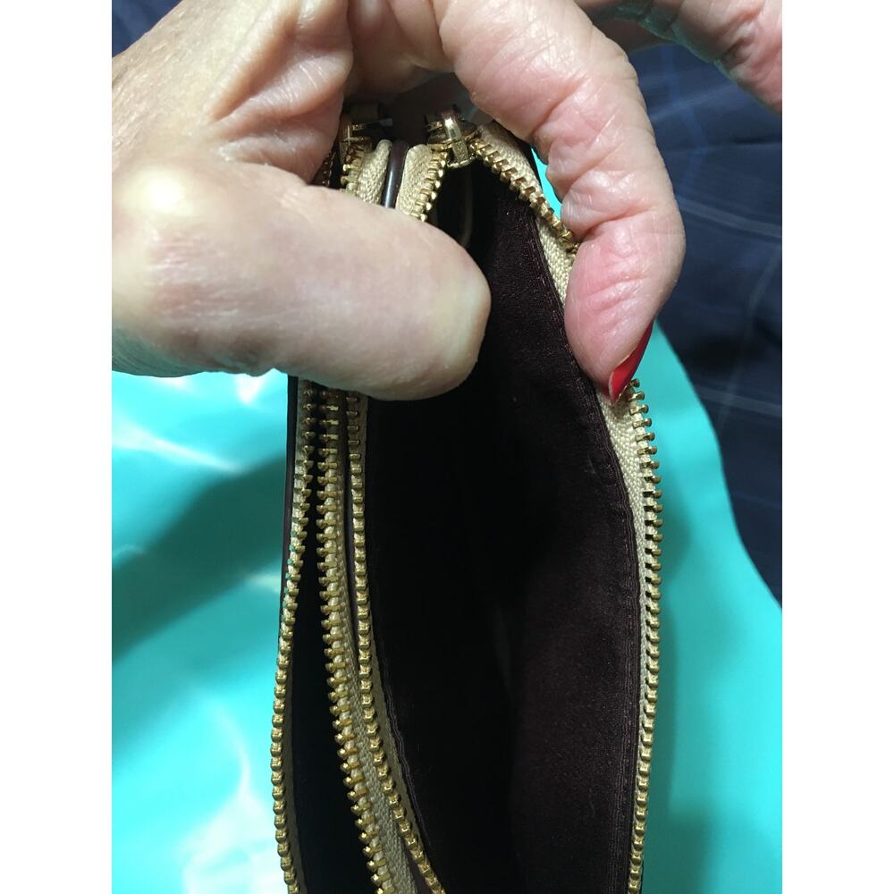 Coach Corner Zip Signature Coated Canvas Brown Wristlet 6 1/2 x 4 H1681 F66506 - Picture 6 of 8